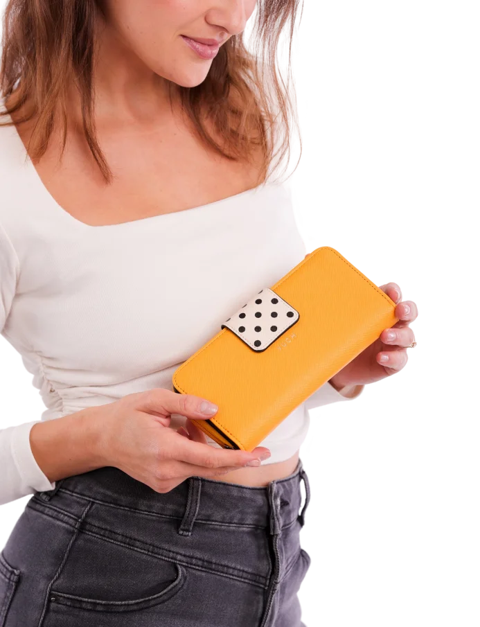 Ineke Yellow
