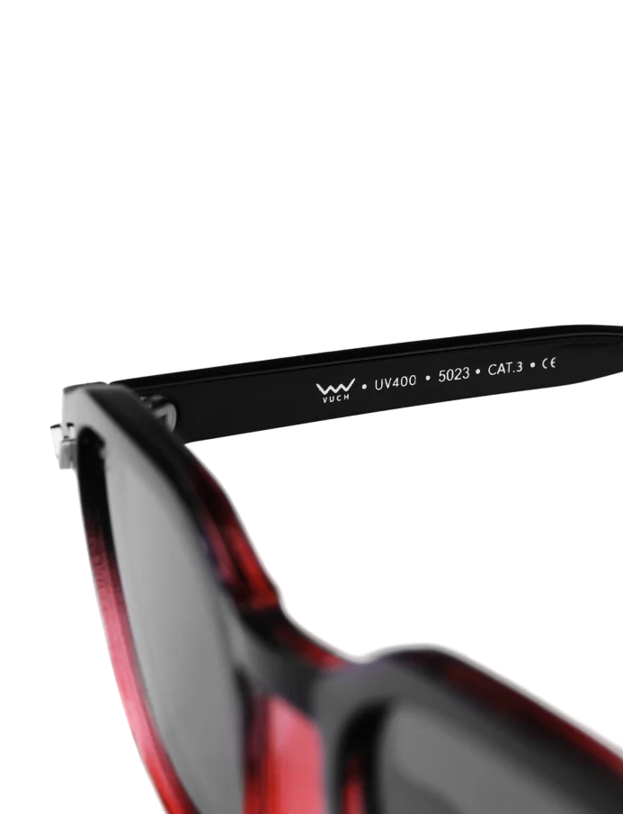 Elea V Pink