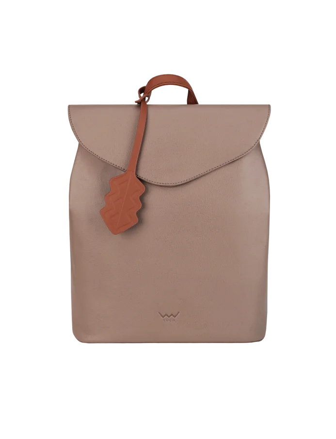 Joanna E Beige