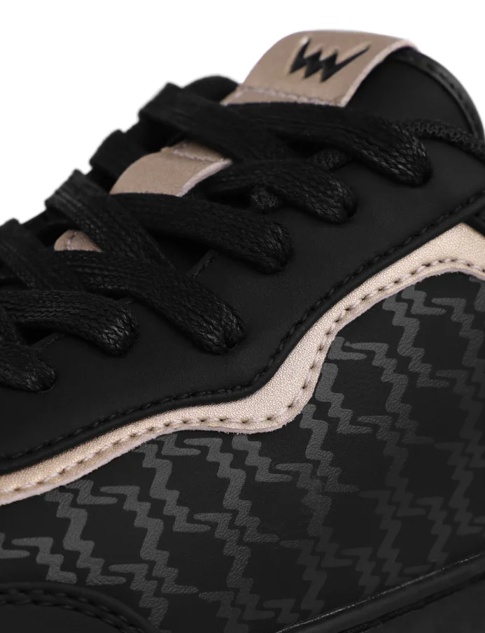 Aura Black - 39