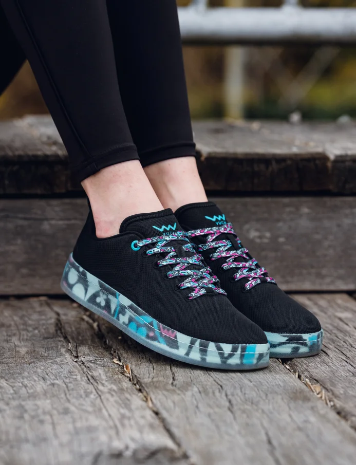 Dazzle Black - 42