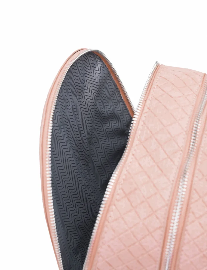 Brody Pink