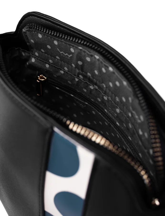 Olia Black