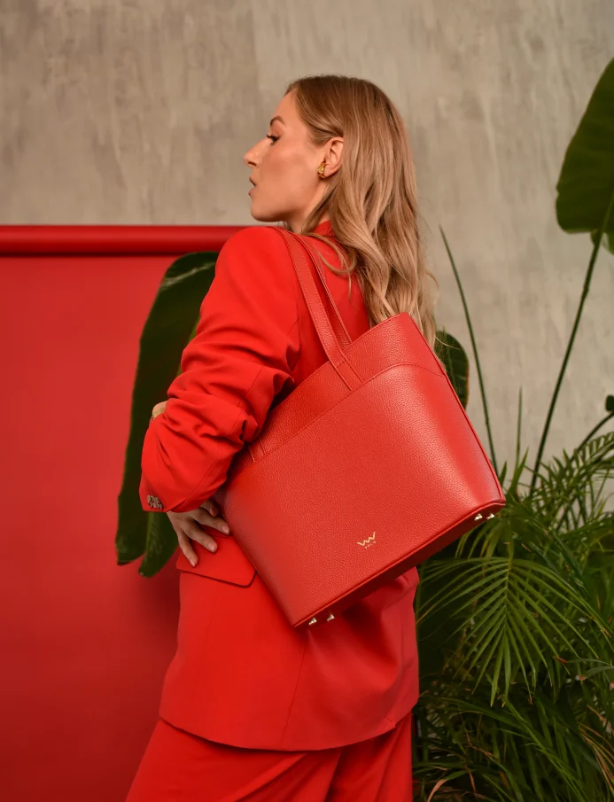 Neela Grace Red