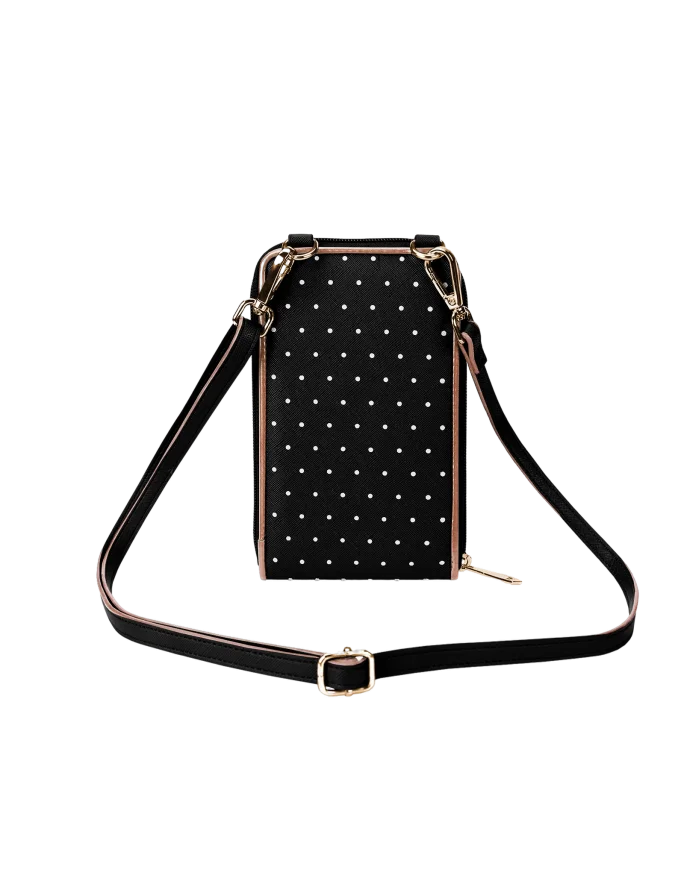 Nikolett Black