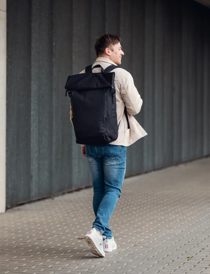 Tayte Small Men Black