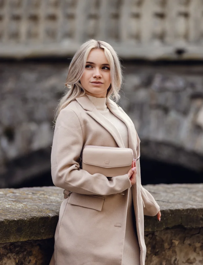 Moana Beige