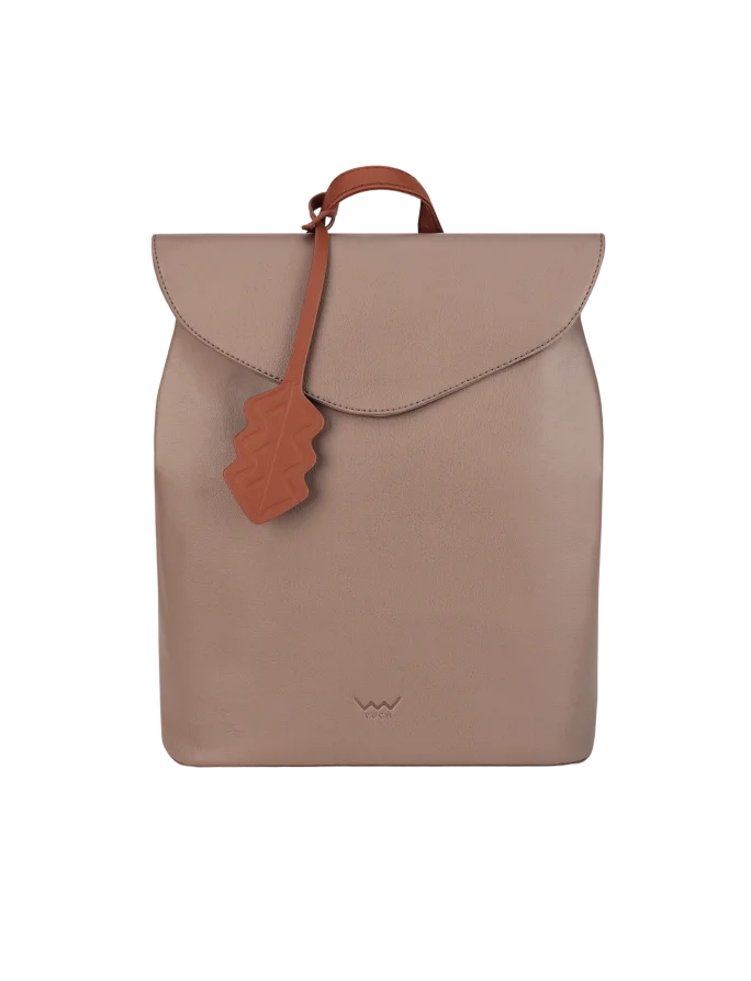 Joanna E Beige