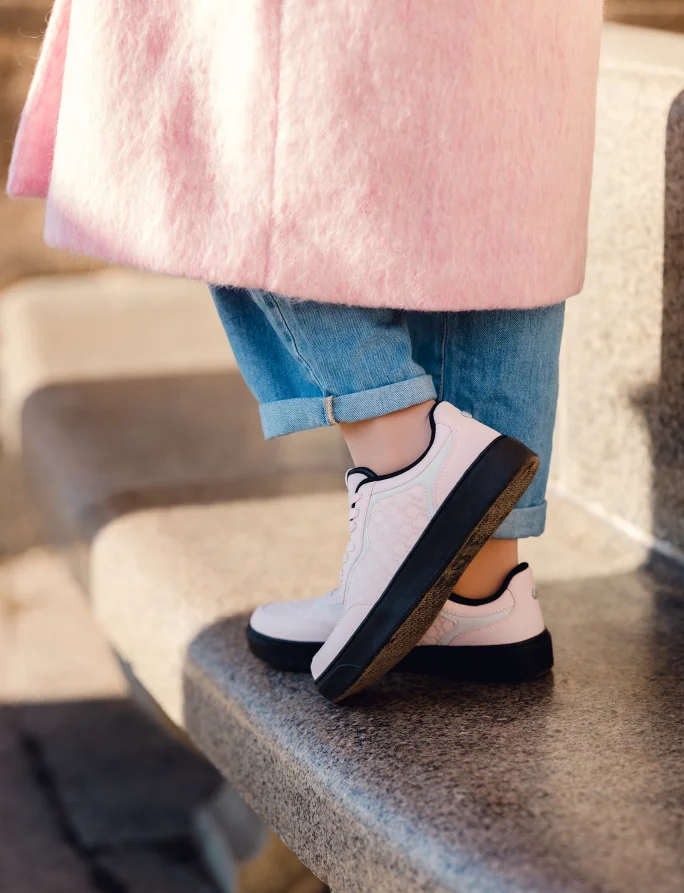 Aura Pink - 37