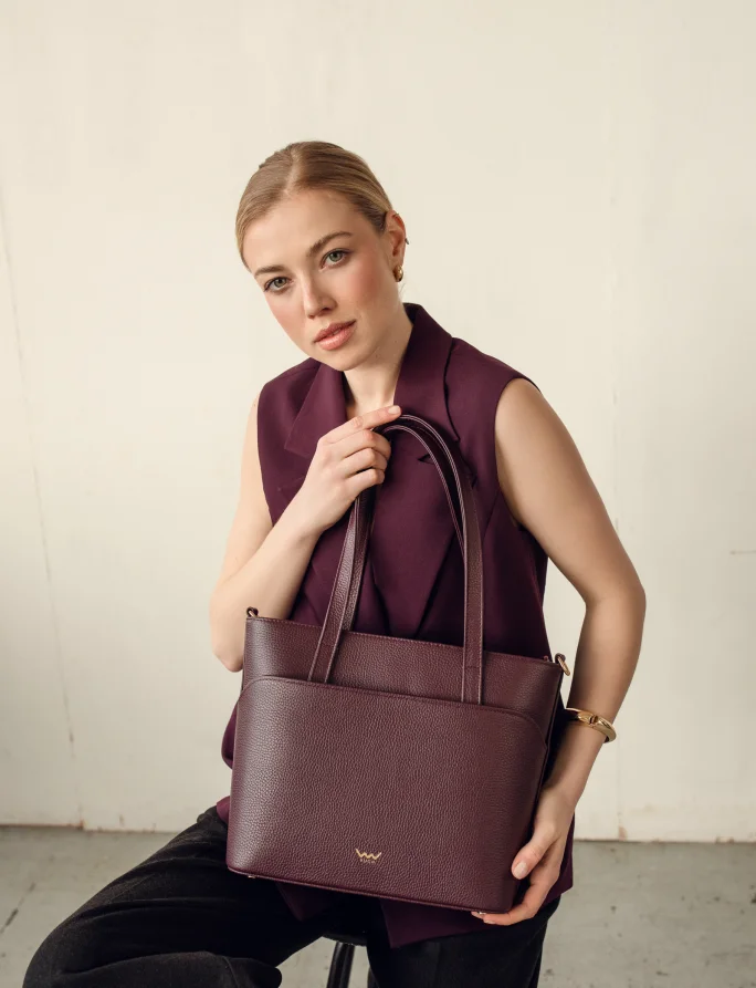 Neela Grace Wine Red