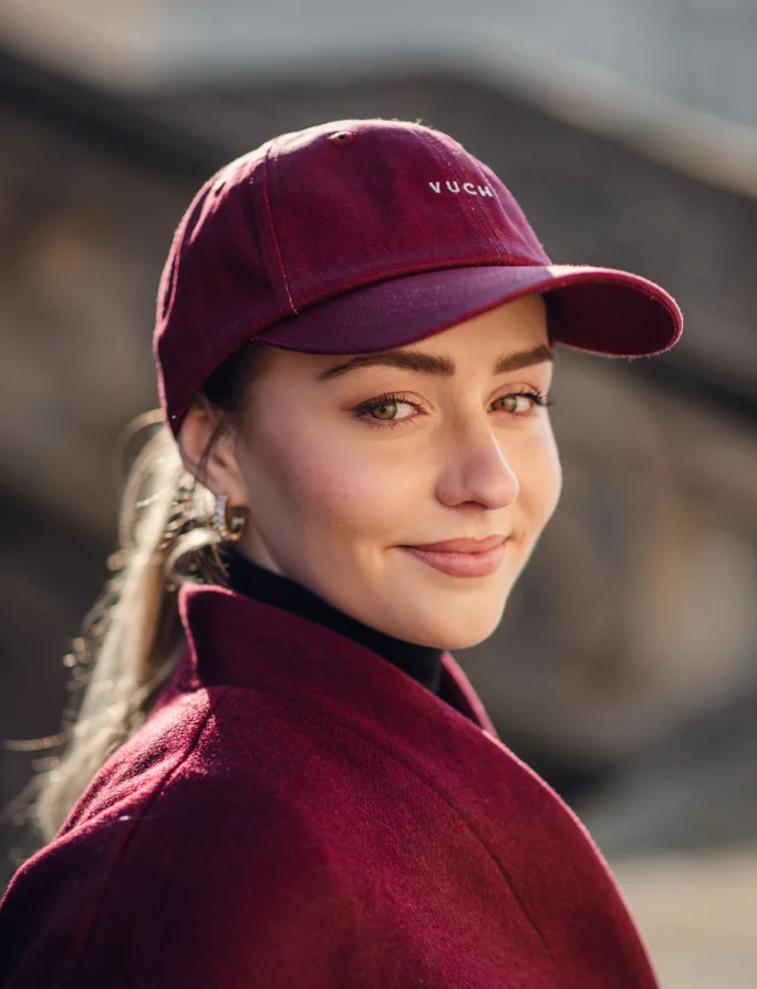 Lunei Burgundy