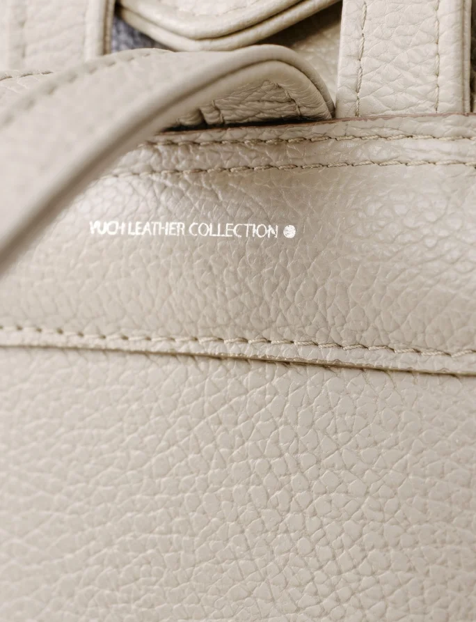 Glenn Grace Beige