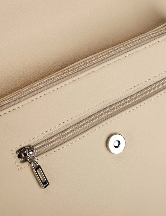 Joanna Diamond Beige