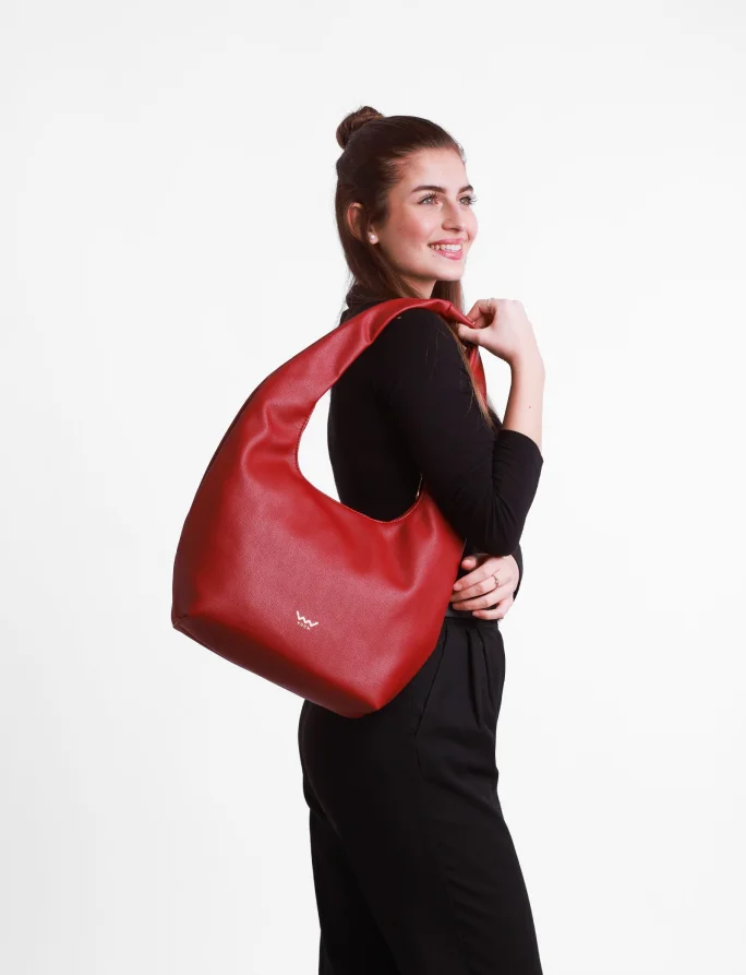 Olli Dark Red