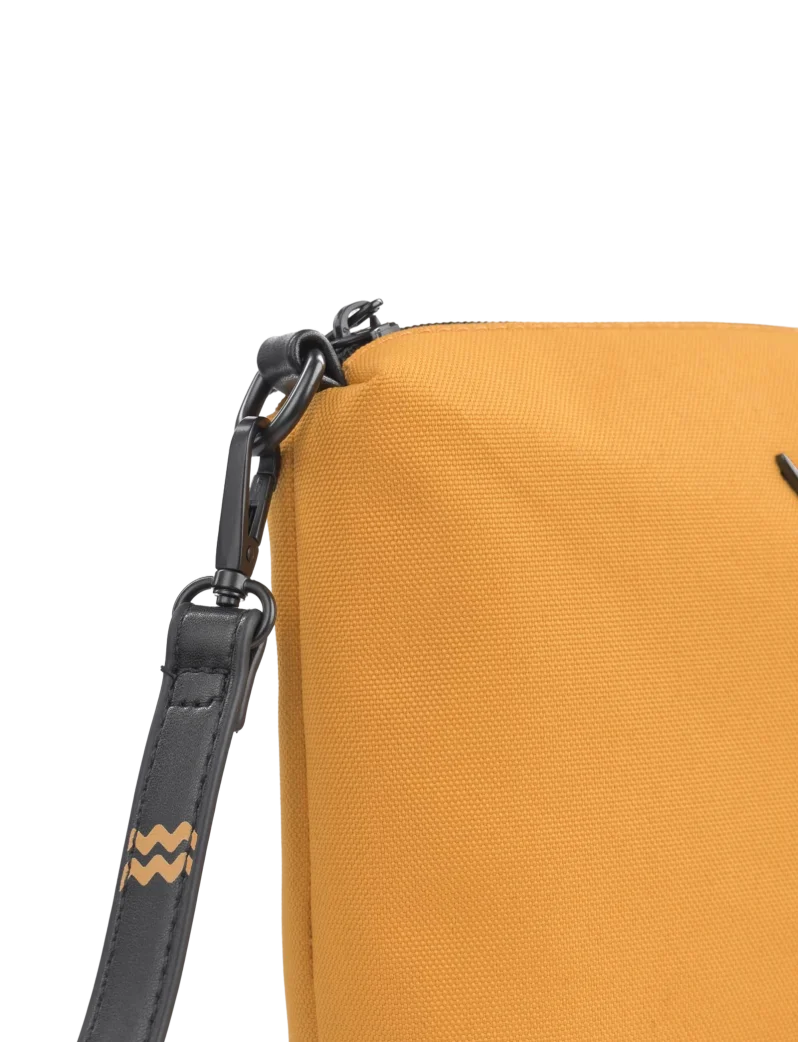 Nuria Yellow