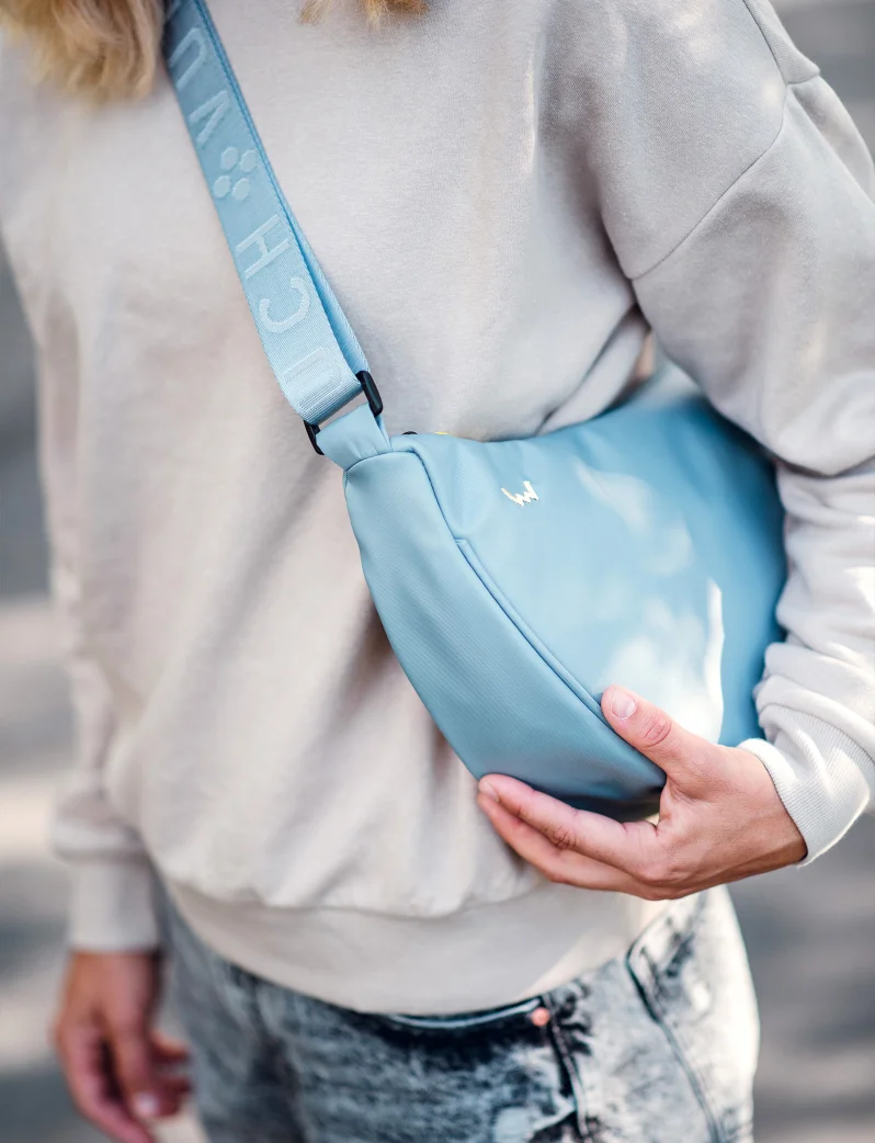 Clorinda Blue