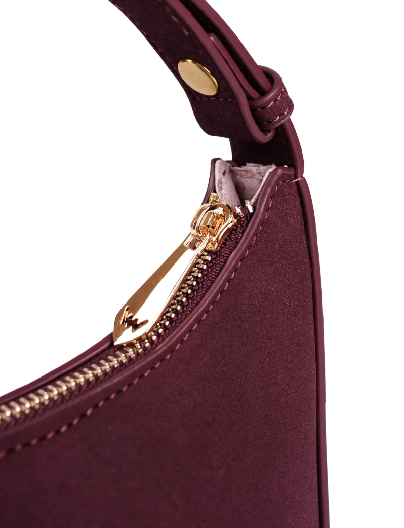 Nera Suede Wine