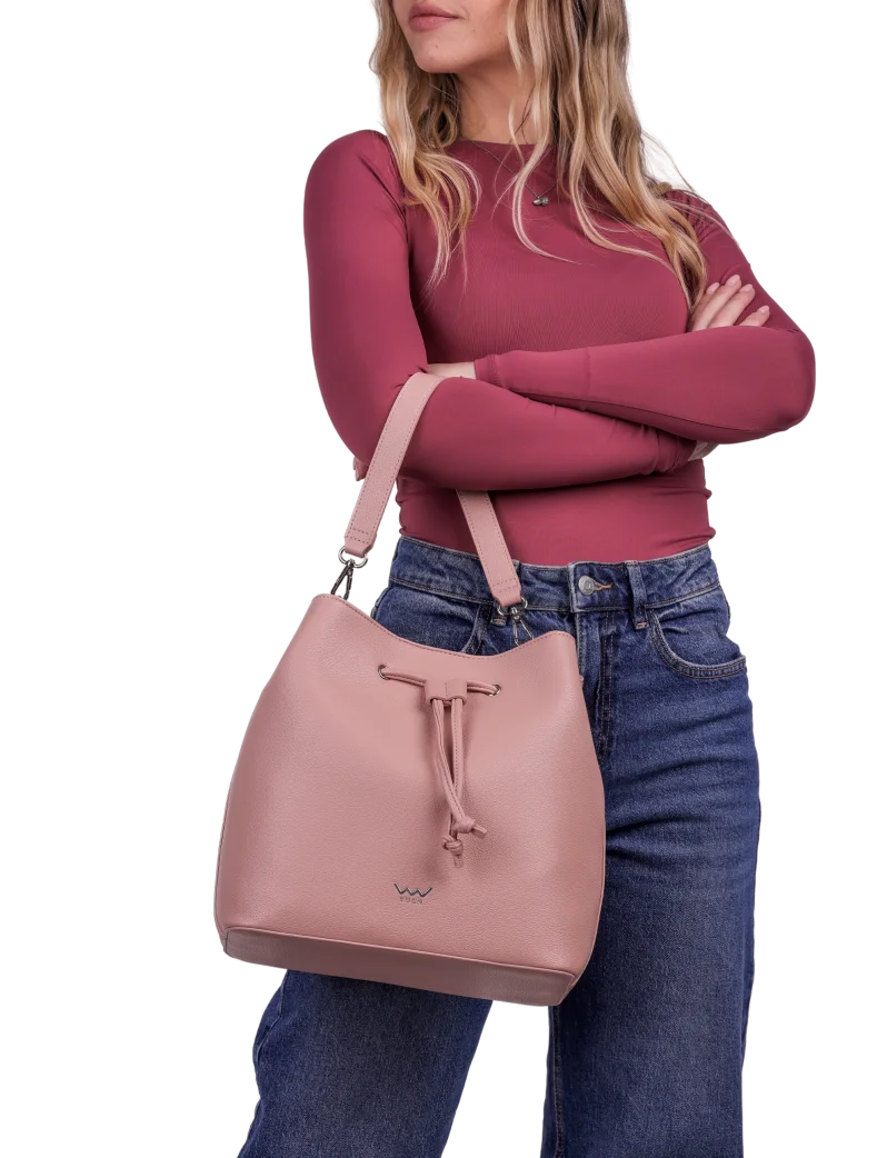 Taya Pink