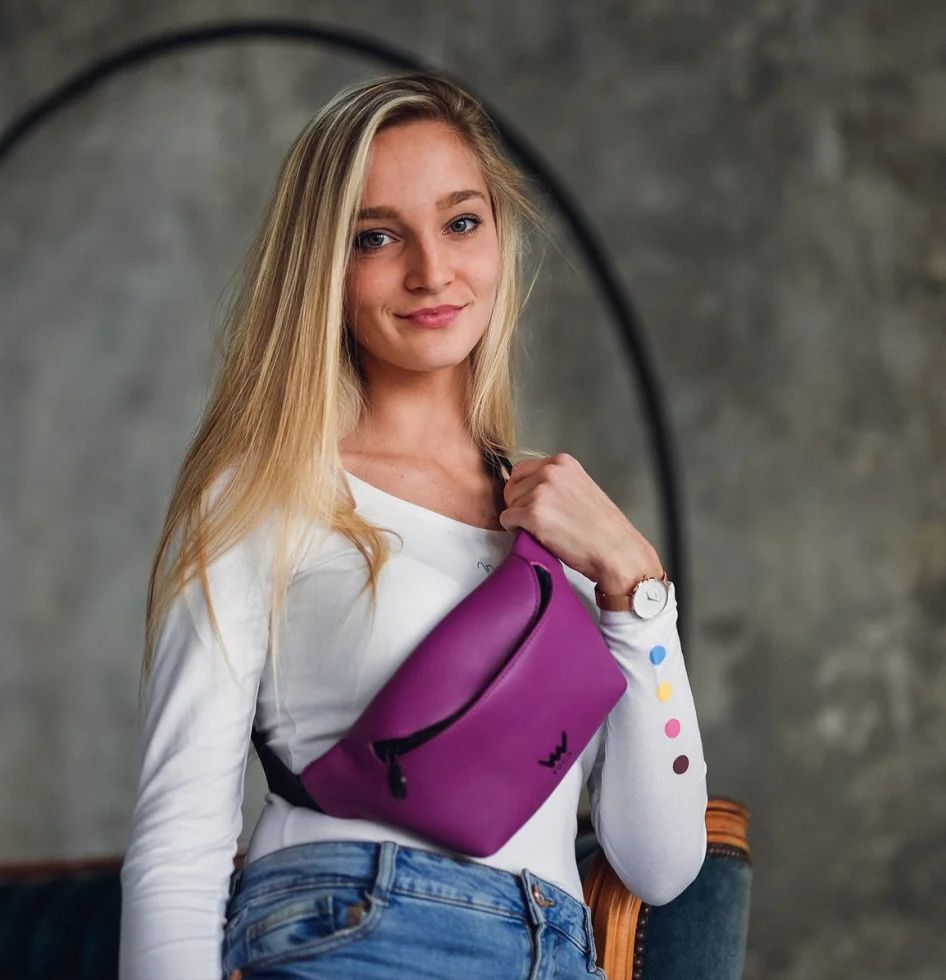 Vuch inspiration: How to wear a fanny pack