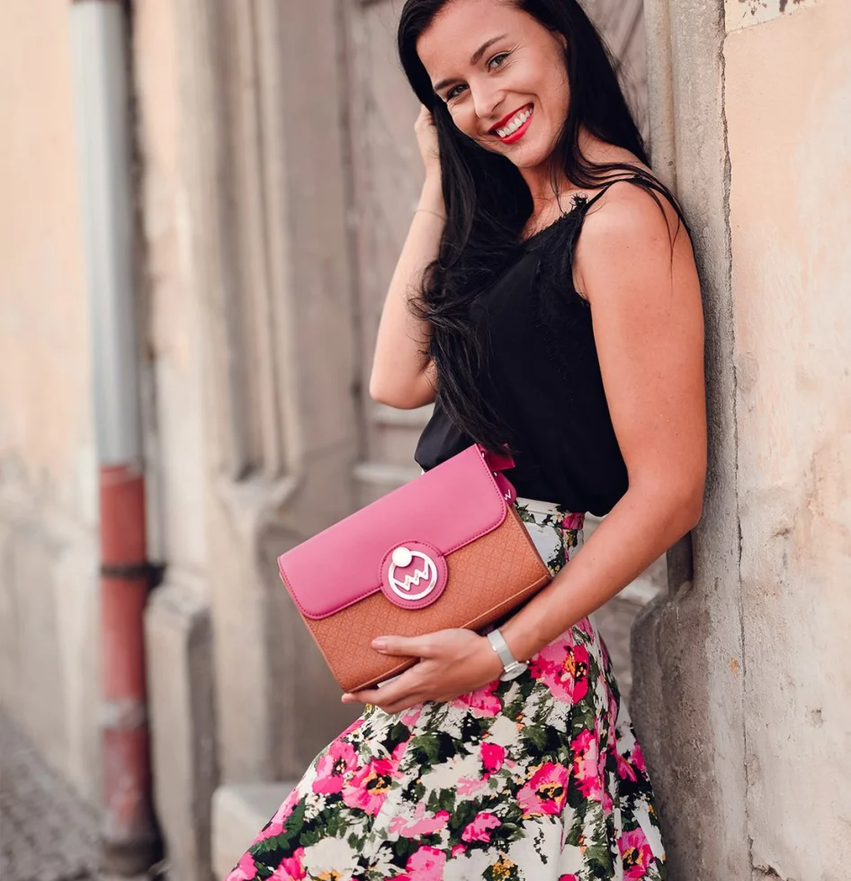 Choosing the perfect summer handbag